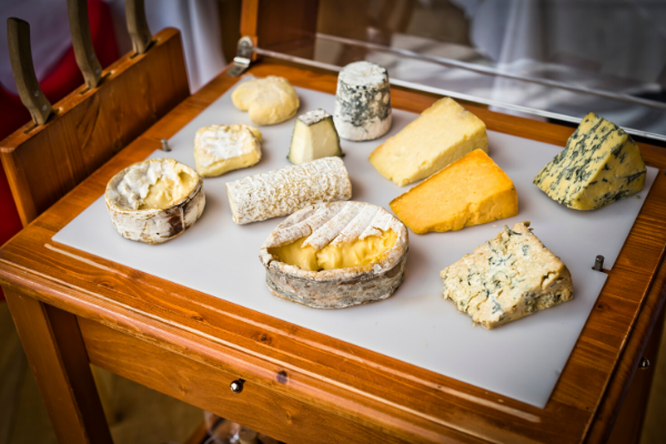 Art School cheese board